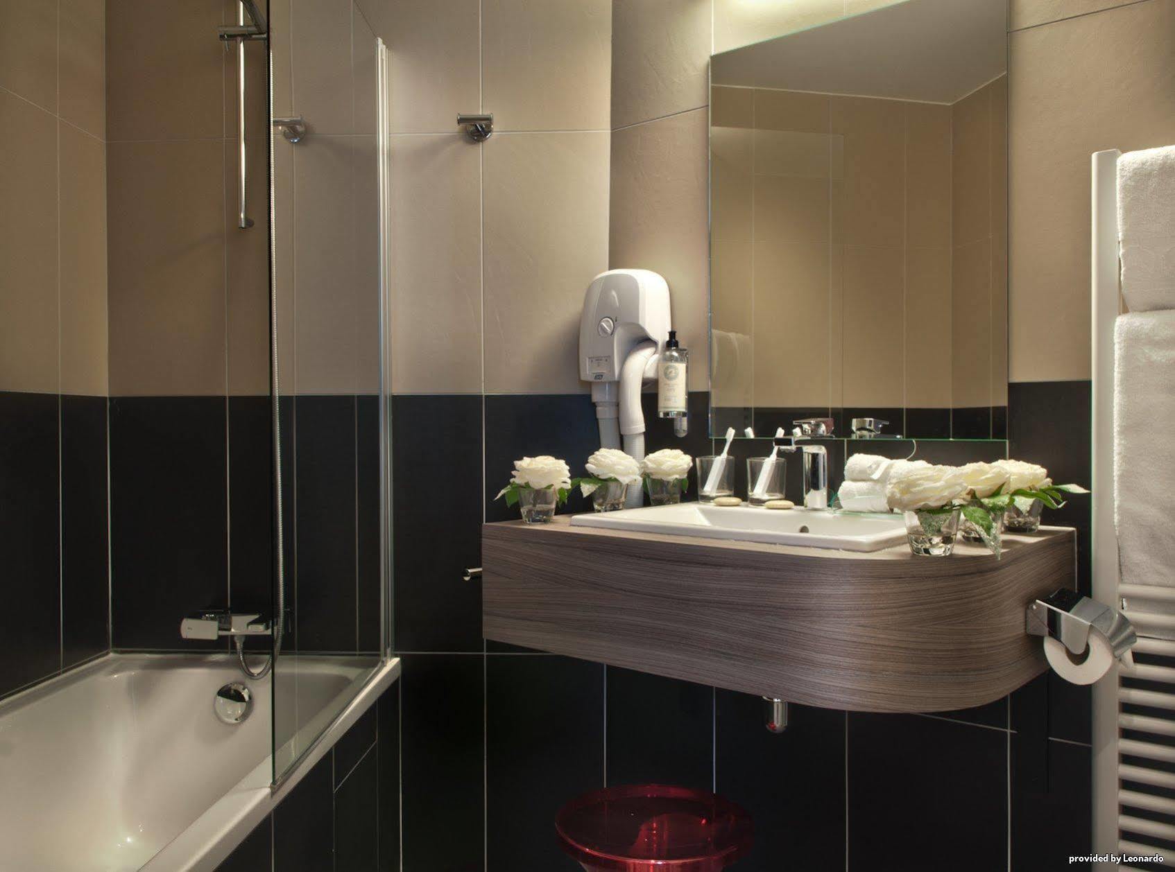 Best Western Paris Porte De Versailles Иси-ле-Мулино Екстериор снимка